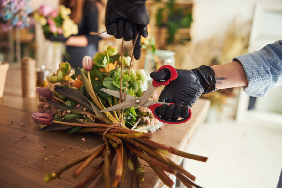 DIY Flower Arranging: Creating Personal Gifts