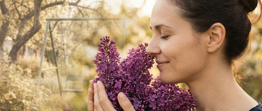 How Flowers Help People Mark Time and Memory